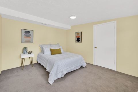 Tiny photo for 1245 E KENSINGTON AVE, Salt Lake City, UT 84105 (MLS # 2150728)