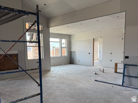 SUMMERLAND RANCHES - Residential