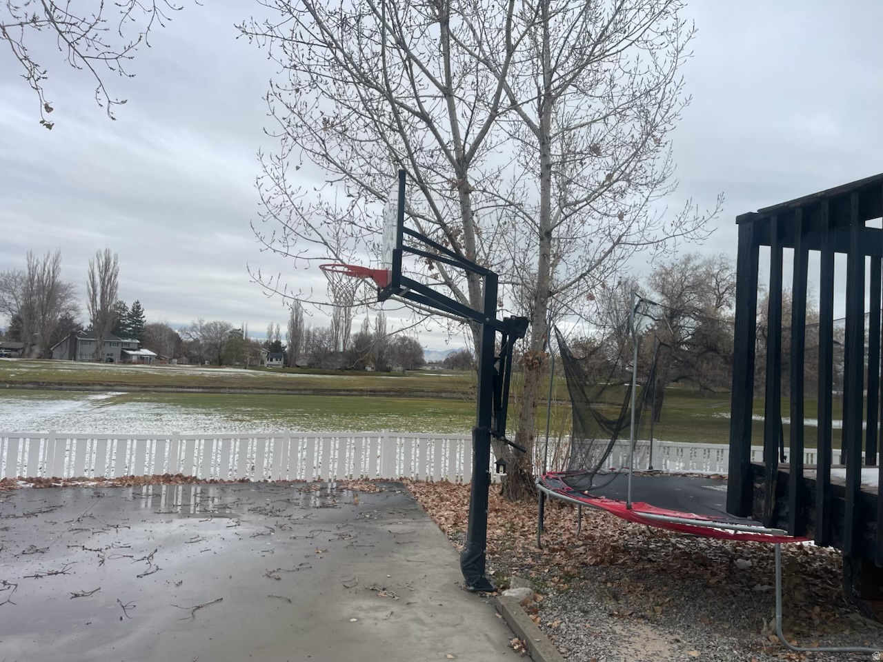 COUNTRY CLUB SUB - Residential