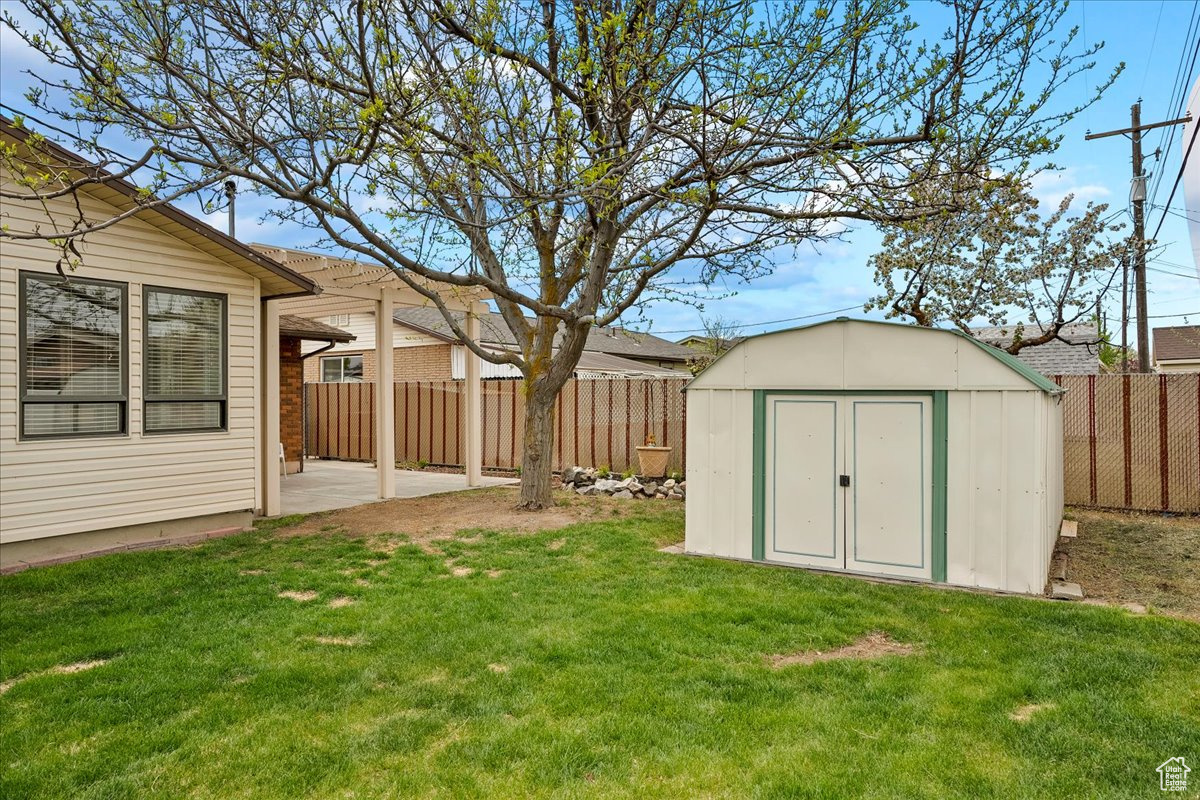 2186 W 4300, Roy, Utah image 32