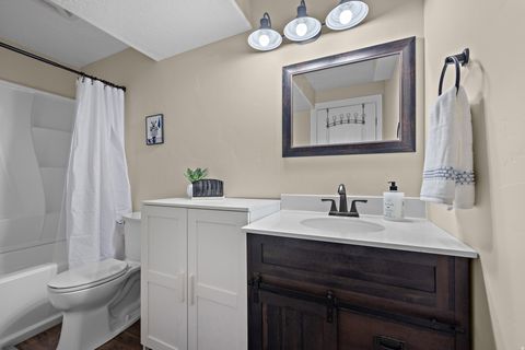 Tiny photo for 278 W LARIAT BLVD S, Saratoga Springs, UT 84045 (MLS # 2173159)