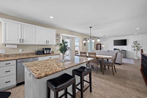 Tiny photo for 278 W LARIAT BLVD S, Saratoga Springs, UT 84045 (MLS # 2173159)