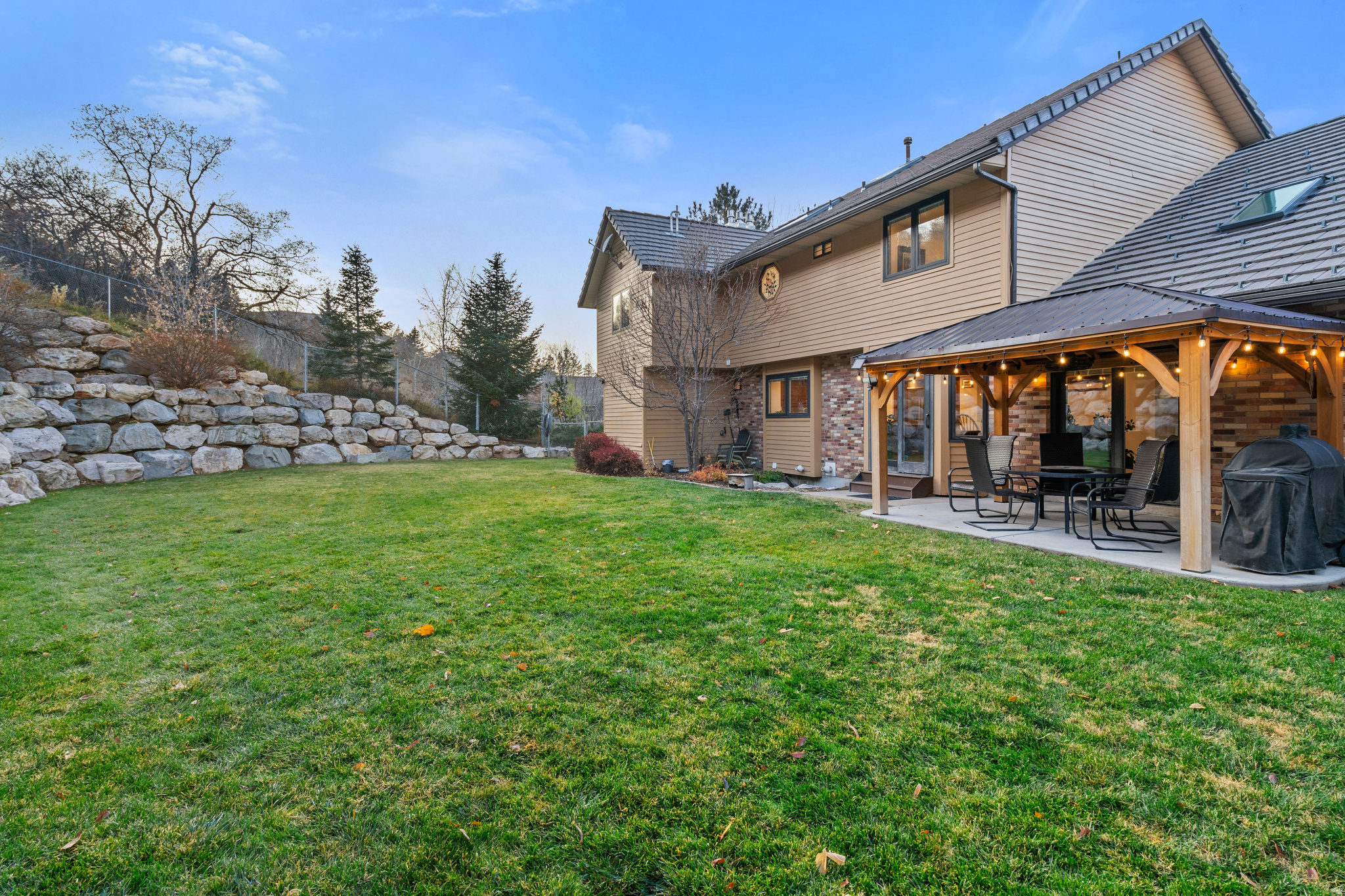 OAK CREEK ESTATES - Residential