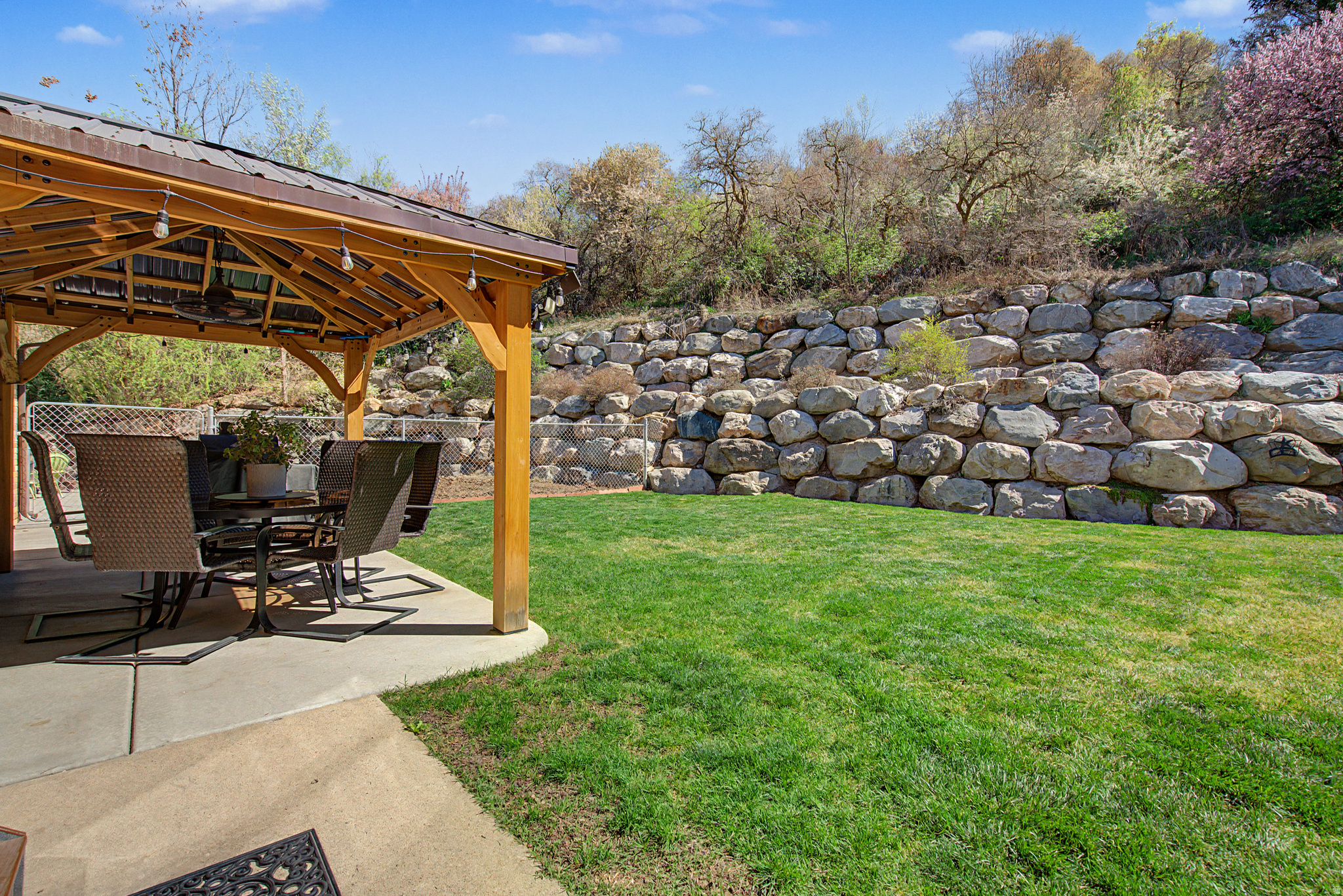 OAK CREEK ESTATES - Residential