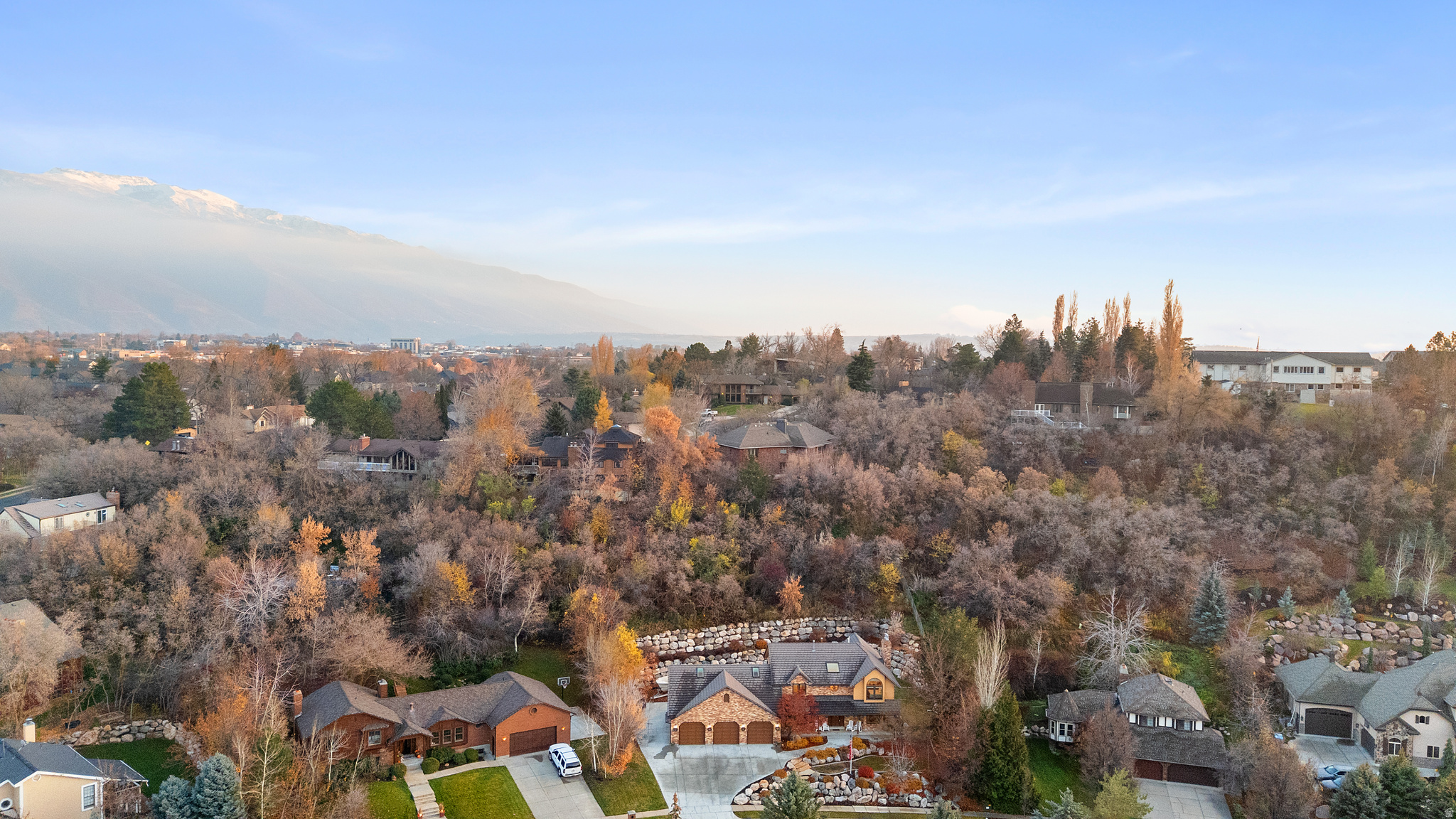 OAK CREEK ESTATES - Residential