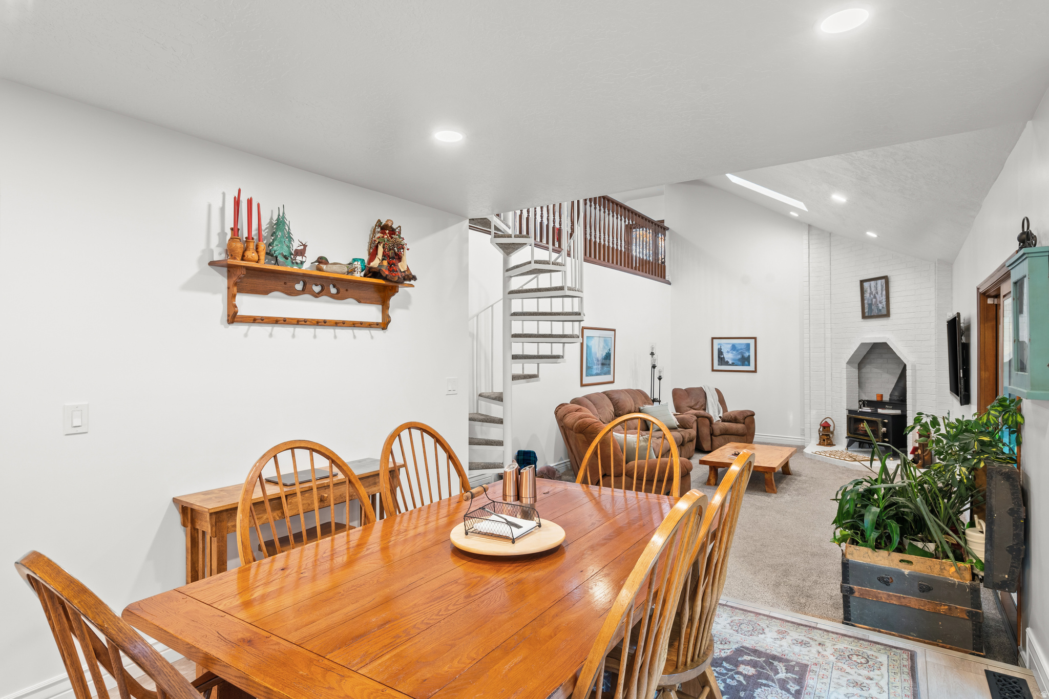 OAK CREEK ESTATES - Residential