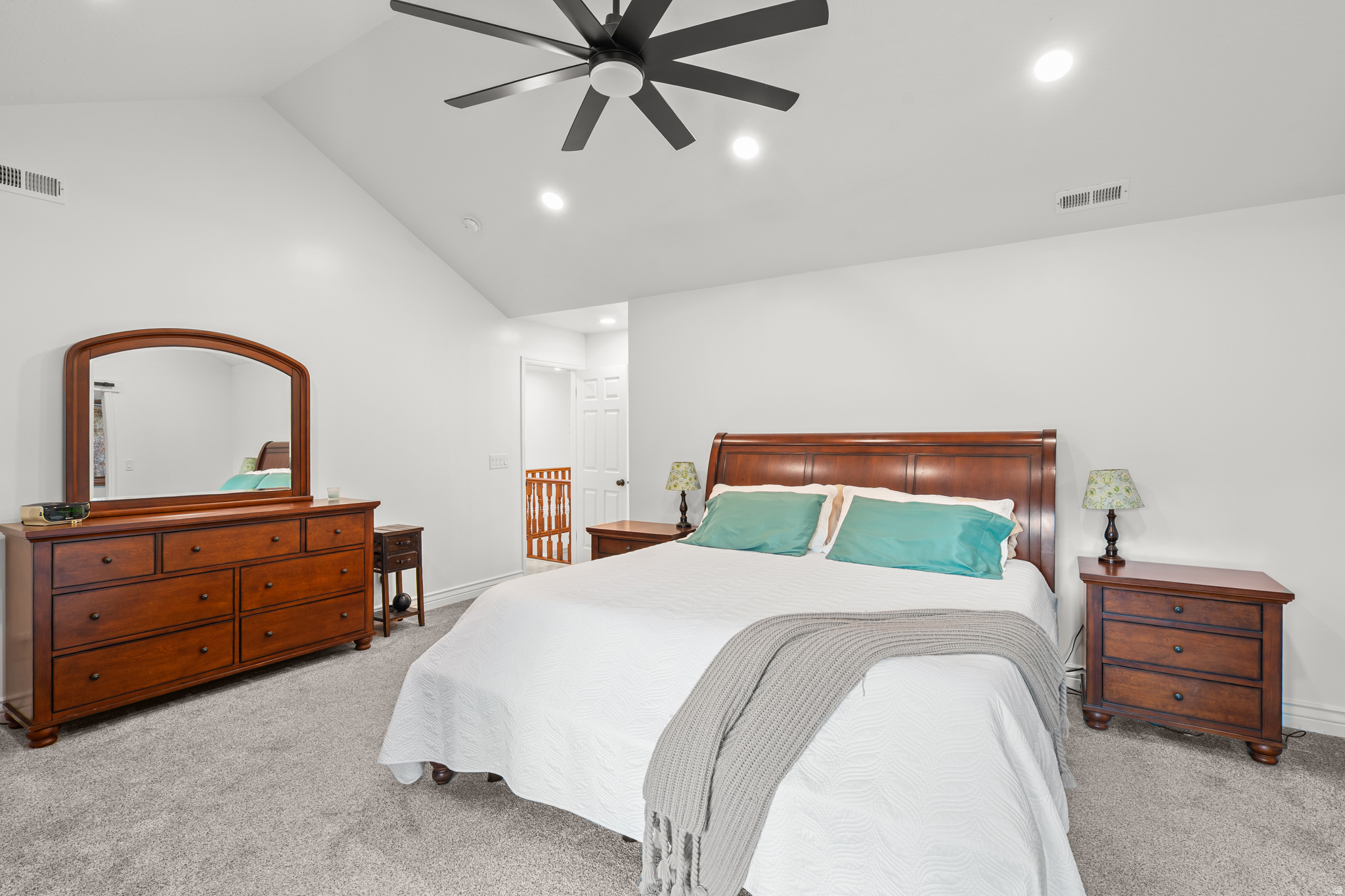 OAK CREEK ESTATES - Residential