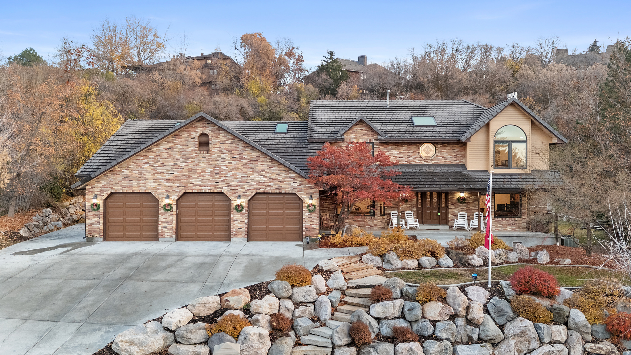 OAK CREEK ESTATES - Residential