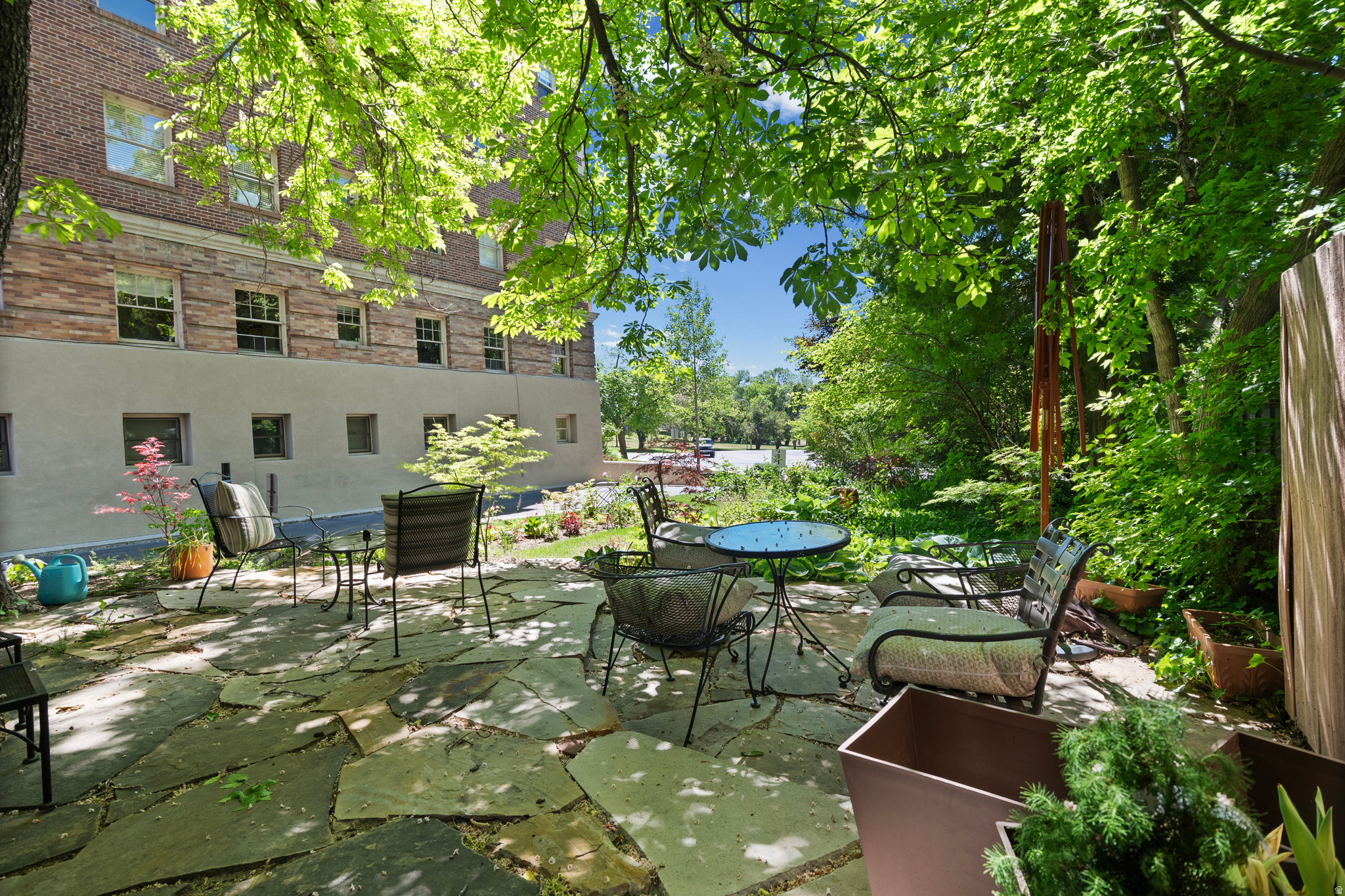 MAYFLOWER - Residential