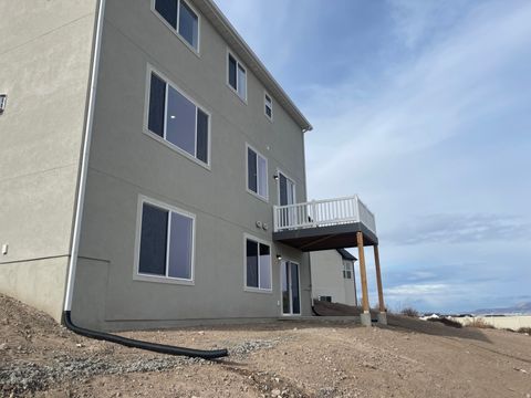 Tiny photo for 56 E NIGHT HERON CV #612, Saratoga Springs, UT 84045 (MLS # 2142590)