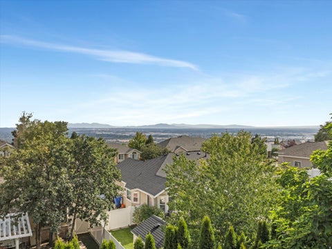 Tiny photo for 527 E 3575 N, North Ogden, UT 84414 (MLS # 2181735)