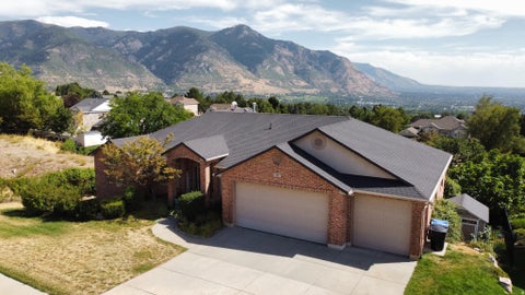 Photo of 527 E 3575 N, North Ogden, UT 84414 (MLS # 2181735)
