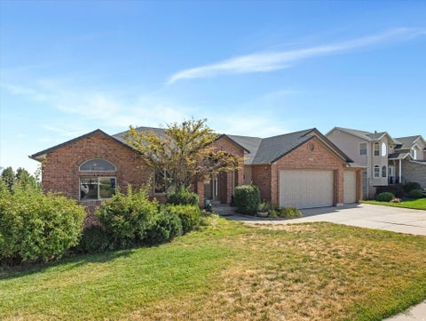 Tiny photo for 527 E 3575 N, North Ogden, UT 84414 (MLS # 2181735)