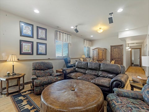 Tiny photo for 527 E 3575 N, North Ogden, UT 84414 (MLS # 2181735)
