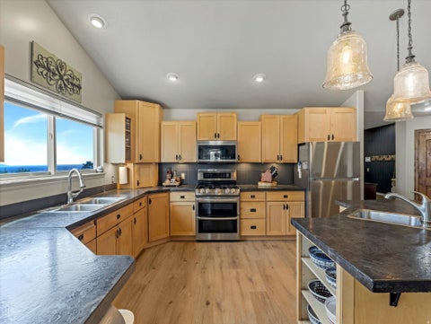 Tiny photo for 527 E 3575 N, North Ogden, UT 84414 (MLS # 2181735)