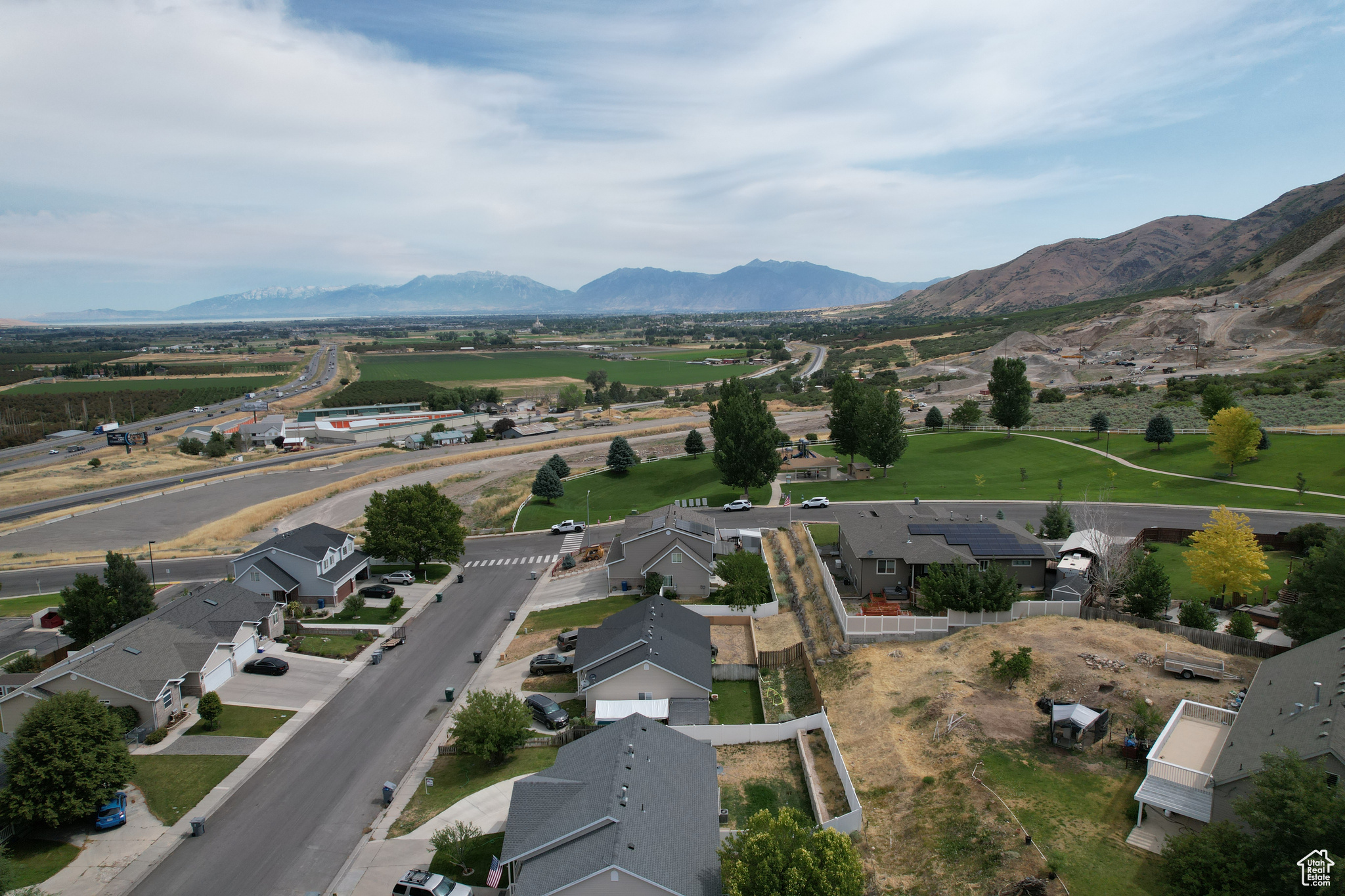 EASTSIDE ESTATES - Residential Income