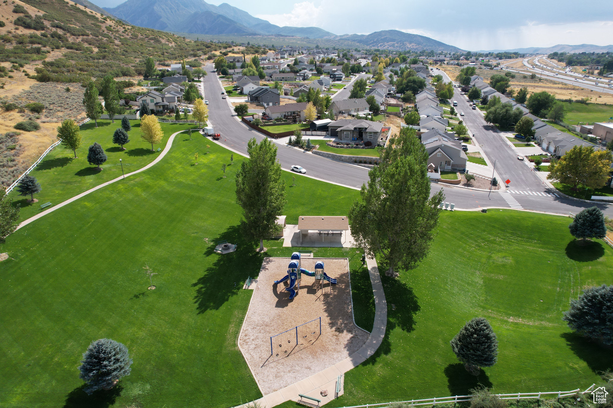 EASTSIDE ESTATES - Residential Income