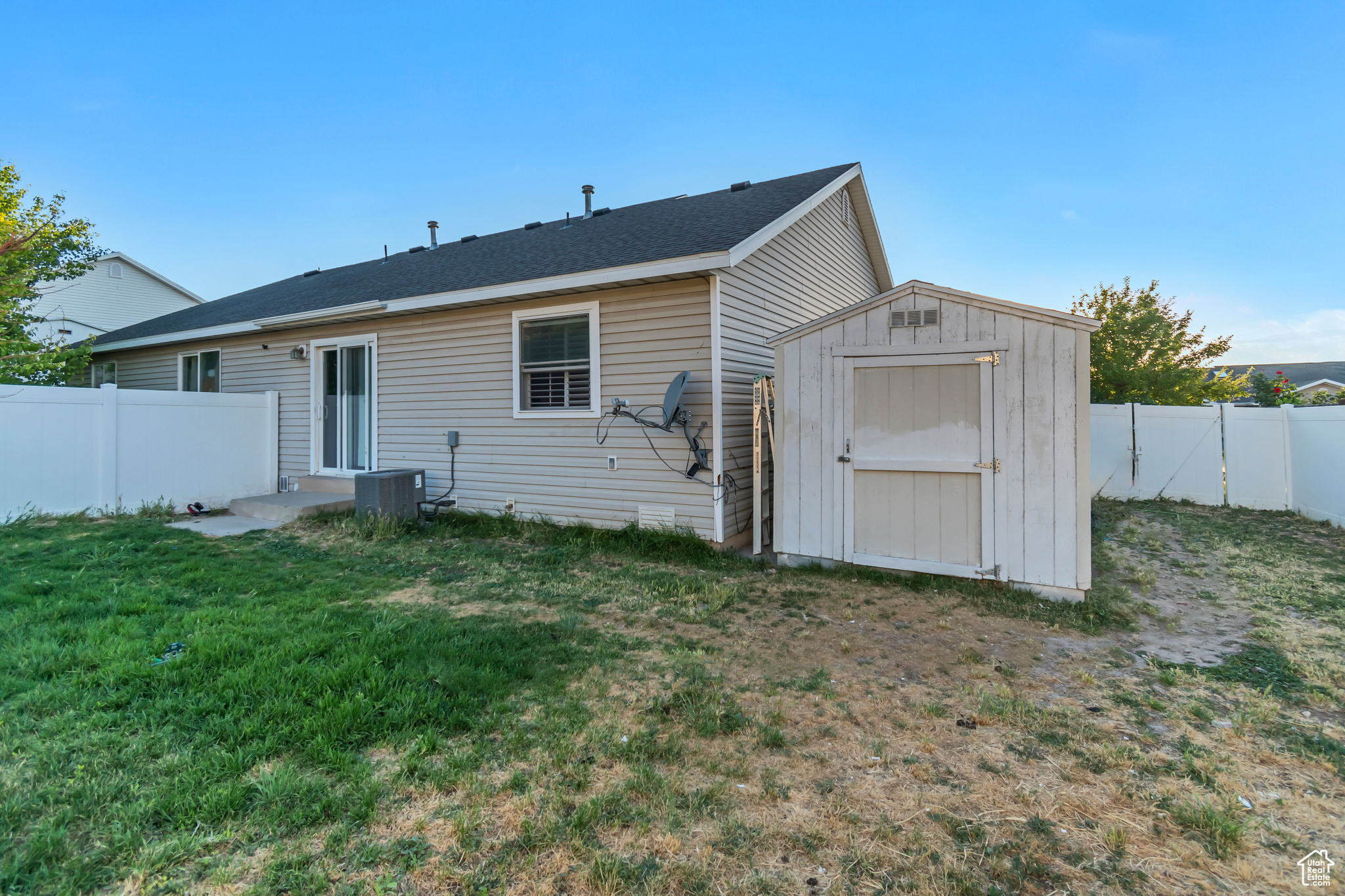 EASTSIDE ESTATES - Residential Income