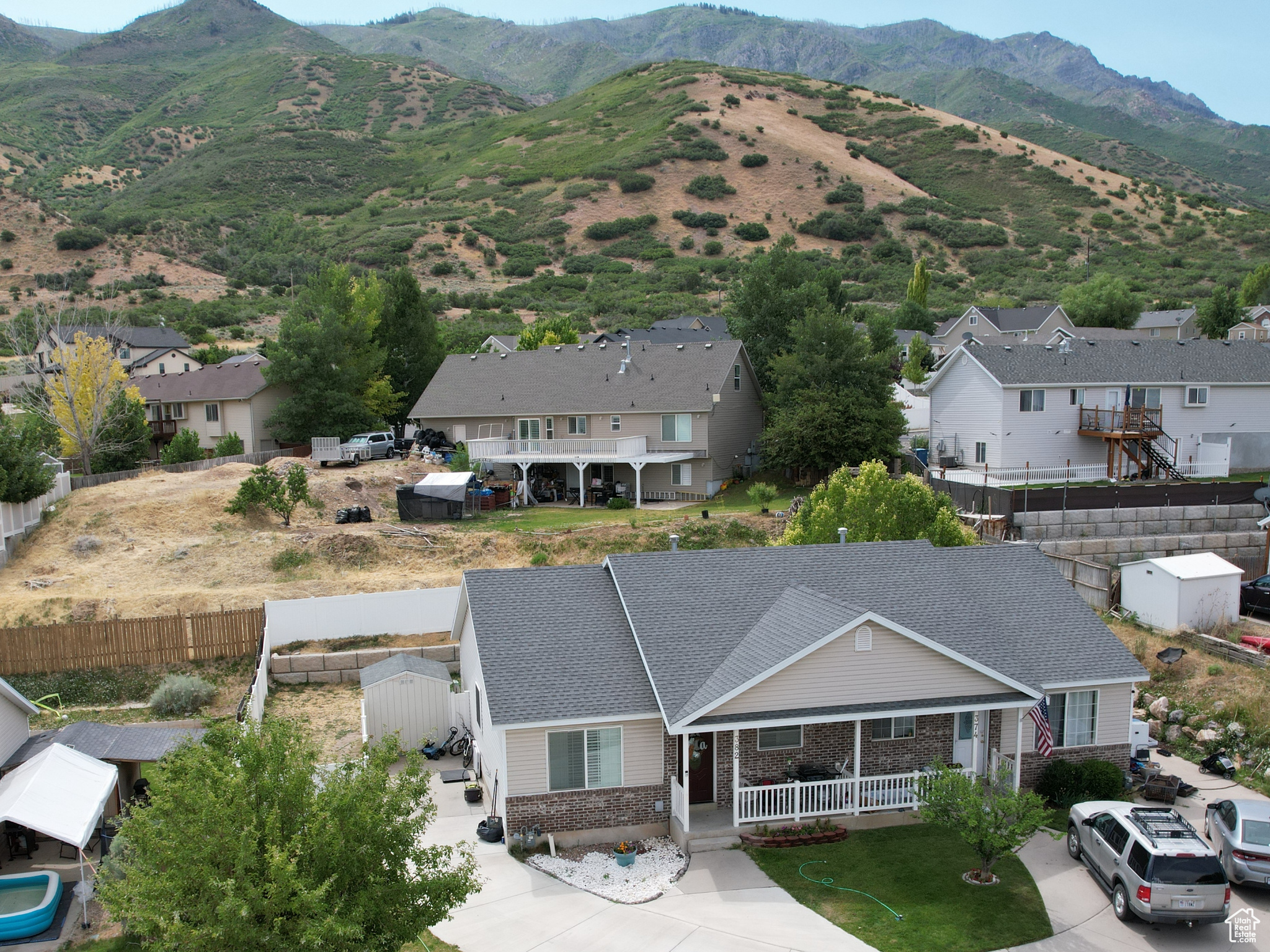 EASTSIDE ESTATES - Residential Income