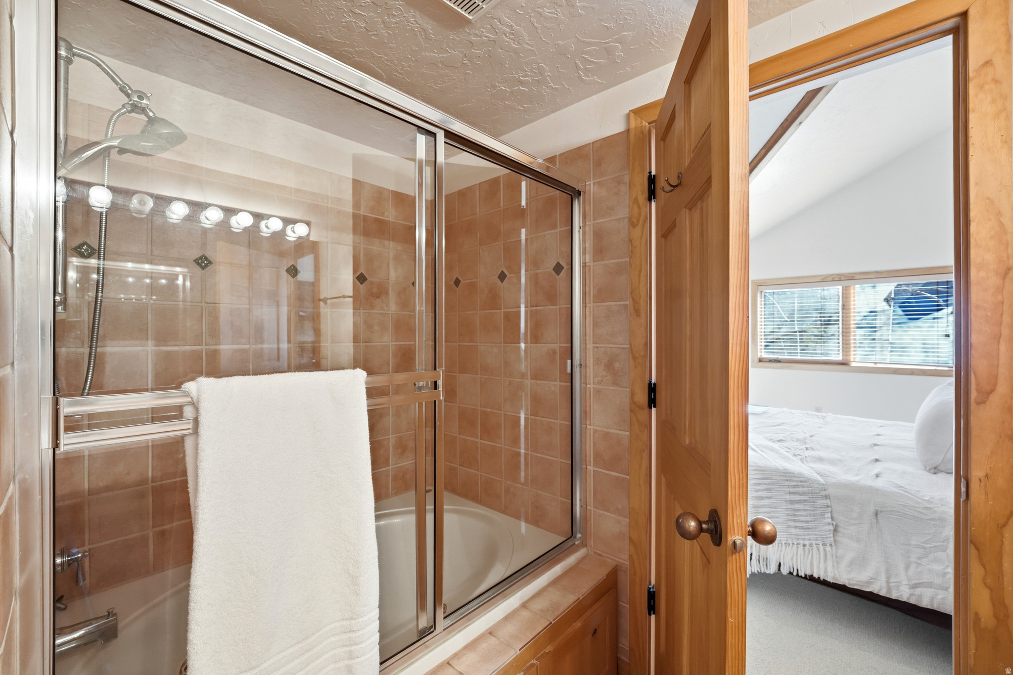 FOXGLOVE COTTAGES - Residential