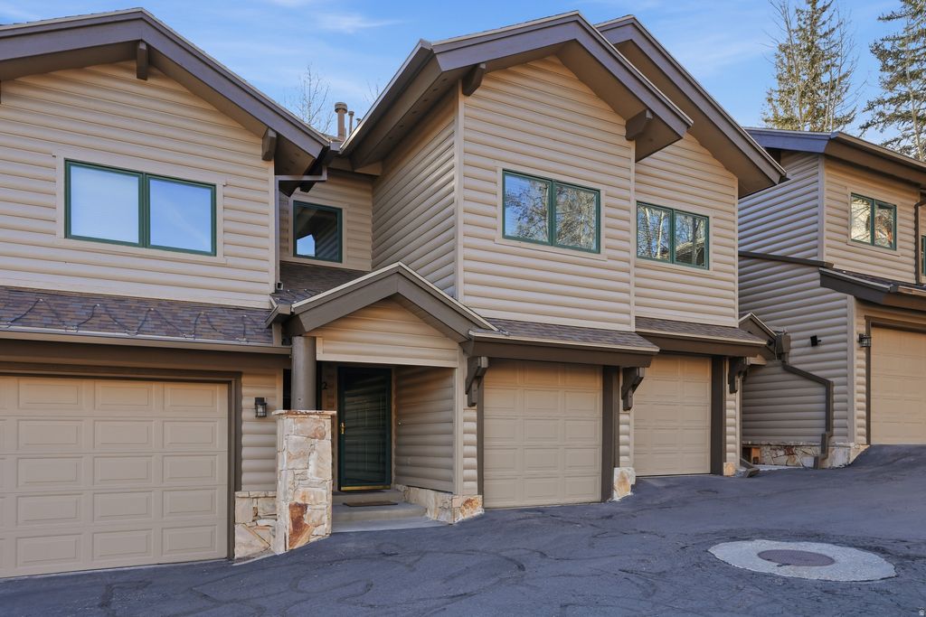 Photo of 720 DEER VALLEY DR #2, Park City, UT 84060 (MLS # 2147606)