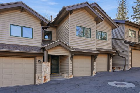 Photo of 720 DEER VALLEY DR #2, Park City, UT 84060 (MLS # 2147606)
