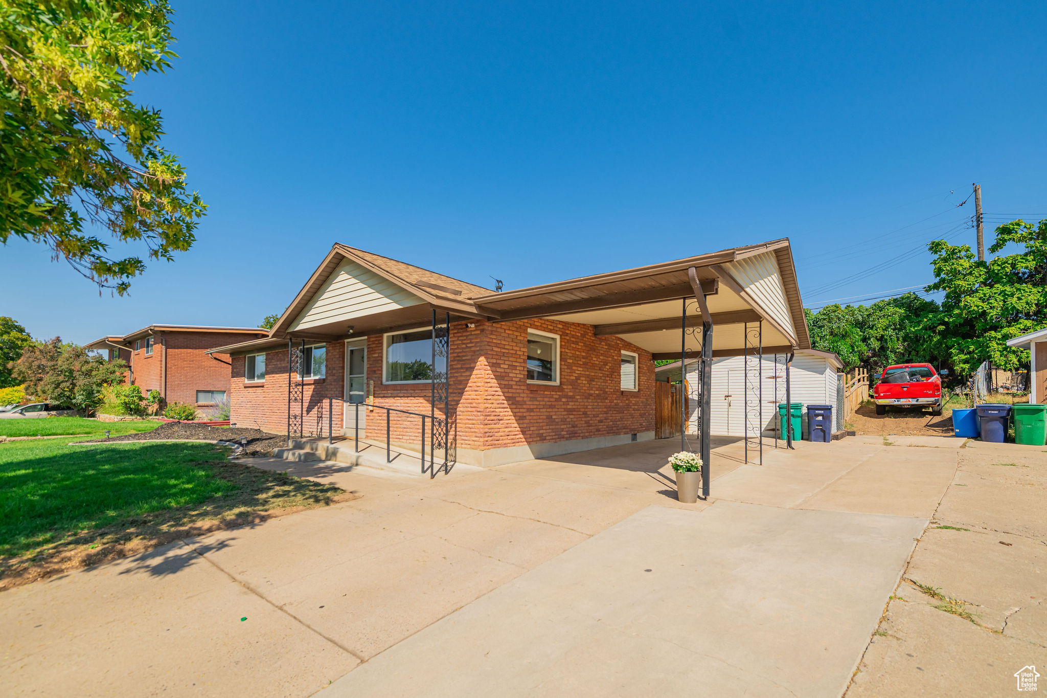 BAY VIEW PARK - Residential