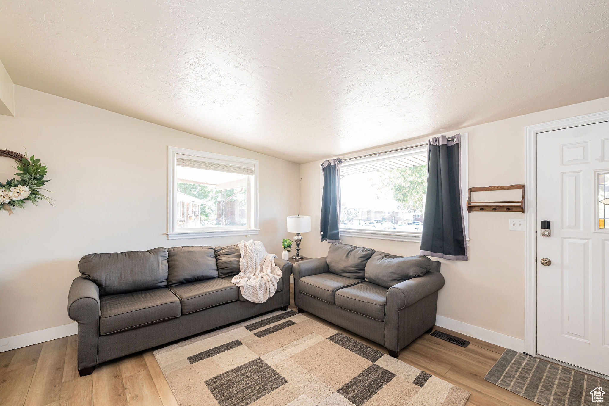 BAY VIEW PARK - Residential
