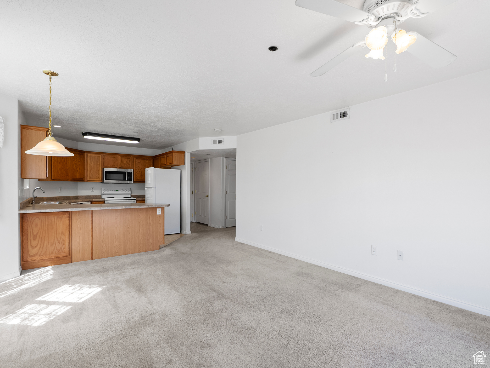 DAYBREAK @ HARVEST HILLS - Residential
