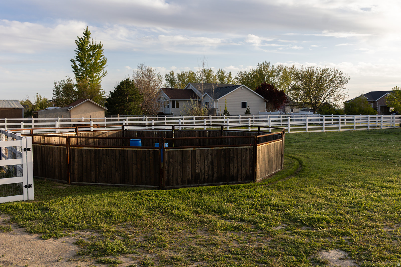 MARIAN ACRES - Residential