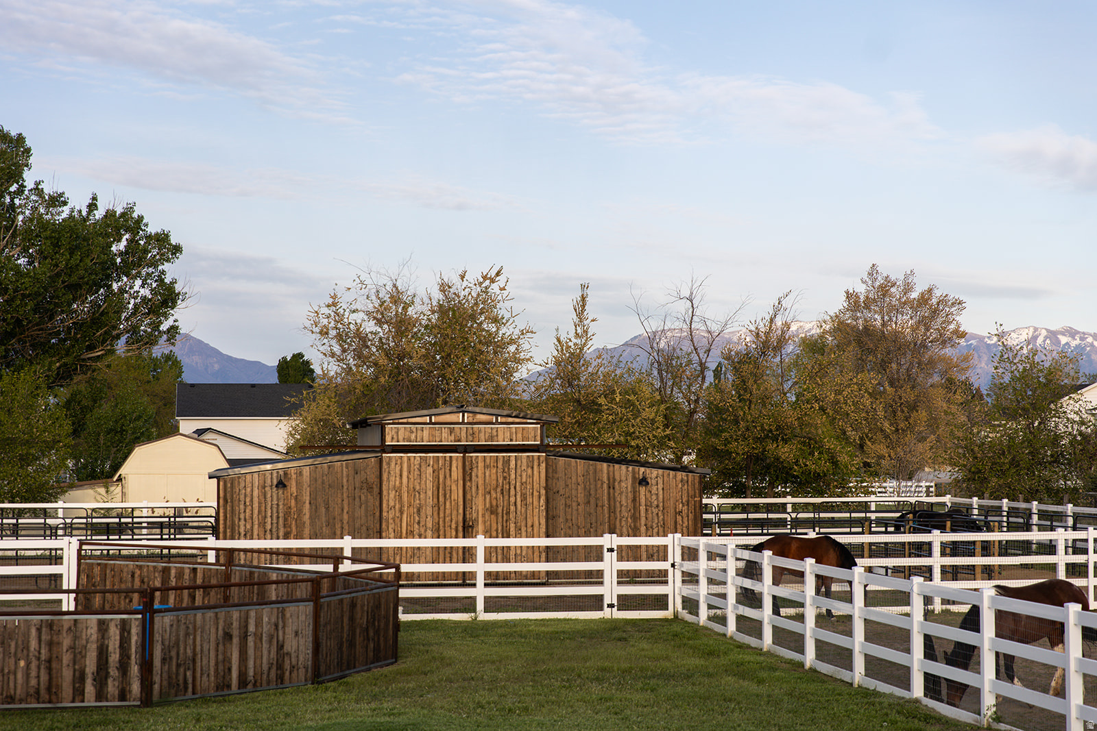 MARIAN ACRES - Residential