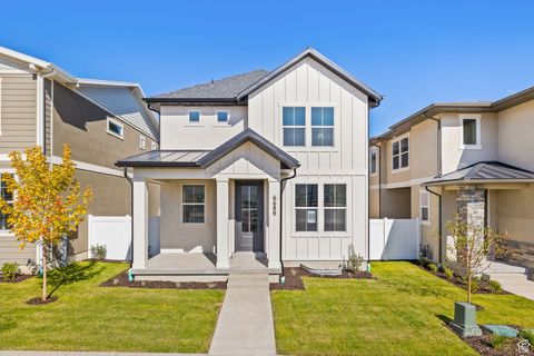 Photo of 6689 W MOUNT BRISTOL LN S #117, Herriman, UT 84096 (MLS # 2114721)