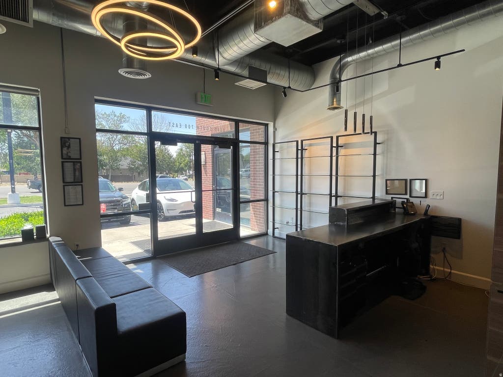 Photo of 1845 S 700 E, Salt Lake City, UT 84105 (MLS # 2164396)