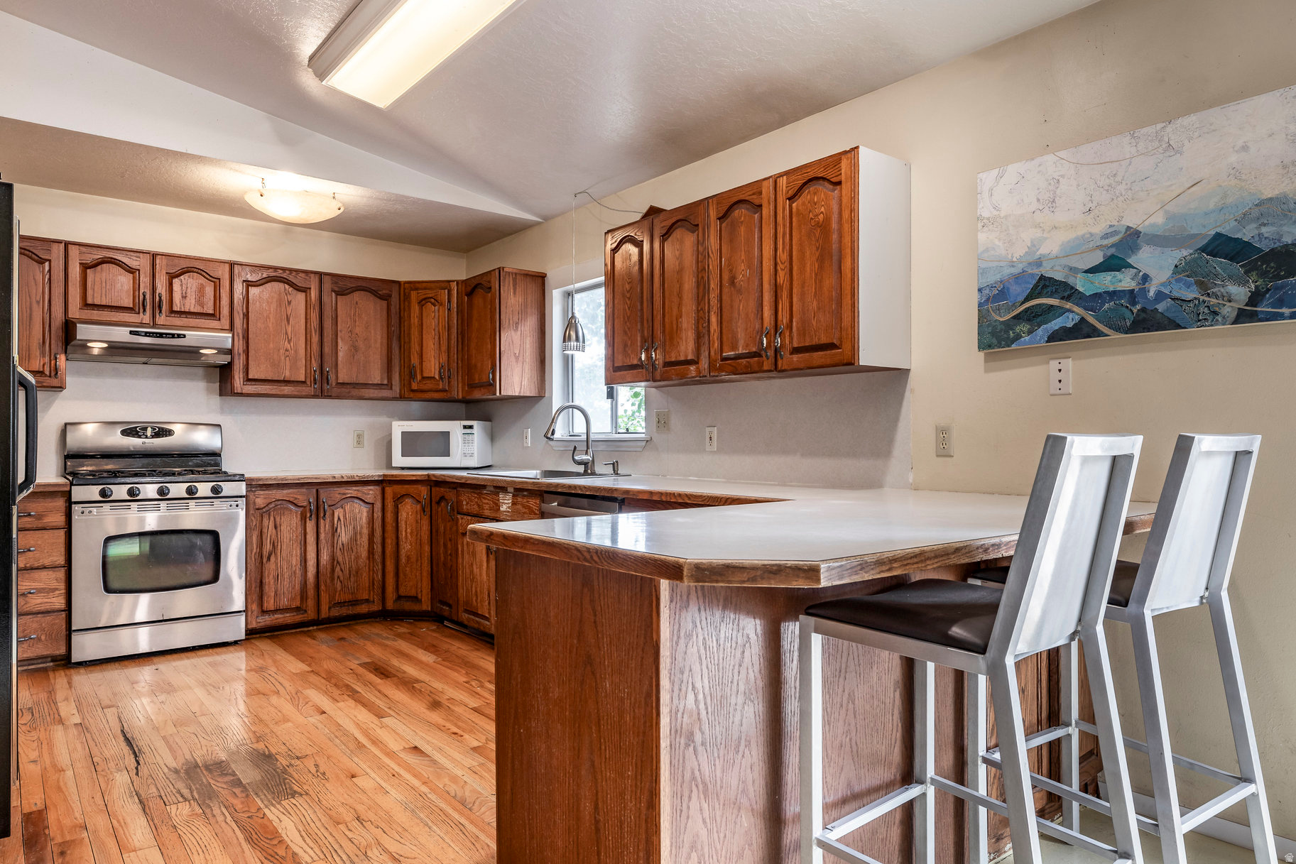 HIGHLAND ESTATES - Residential