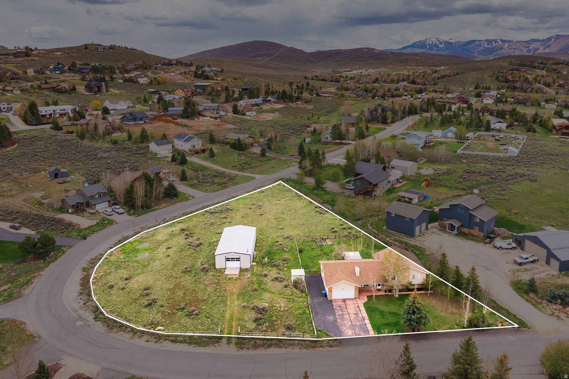 HIGHLAND ESTATES - Residential