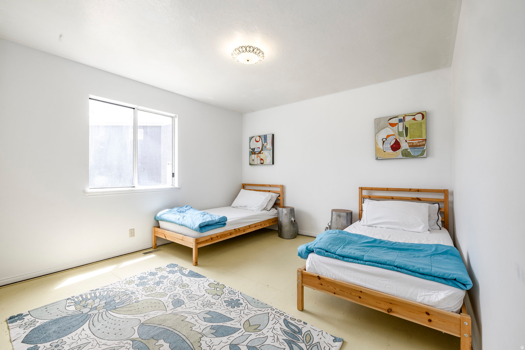 HIGHLAND ESTATES - Residential