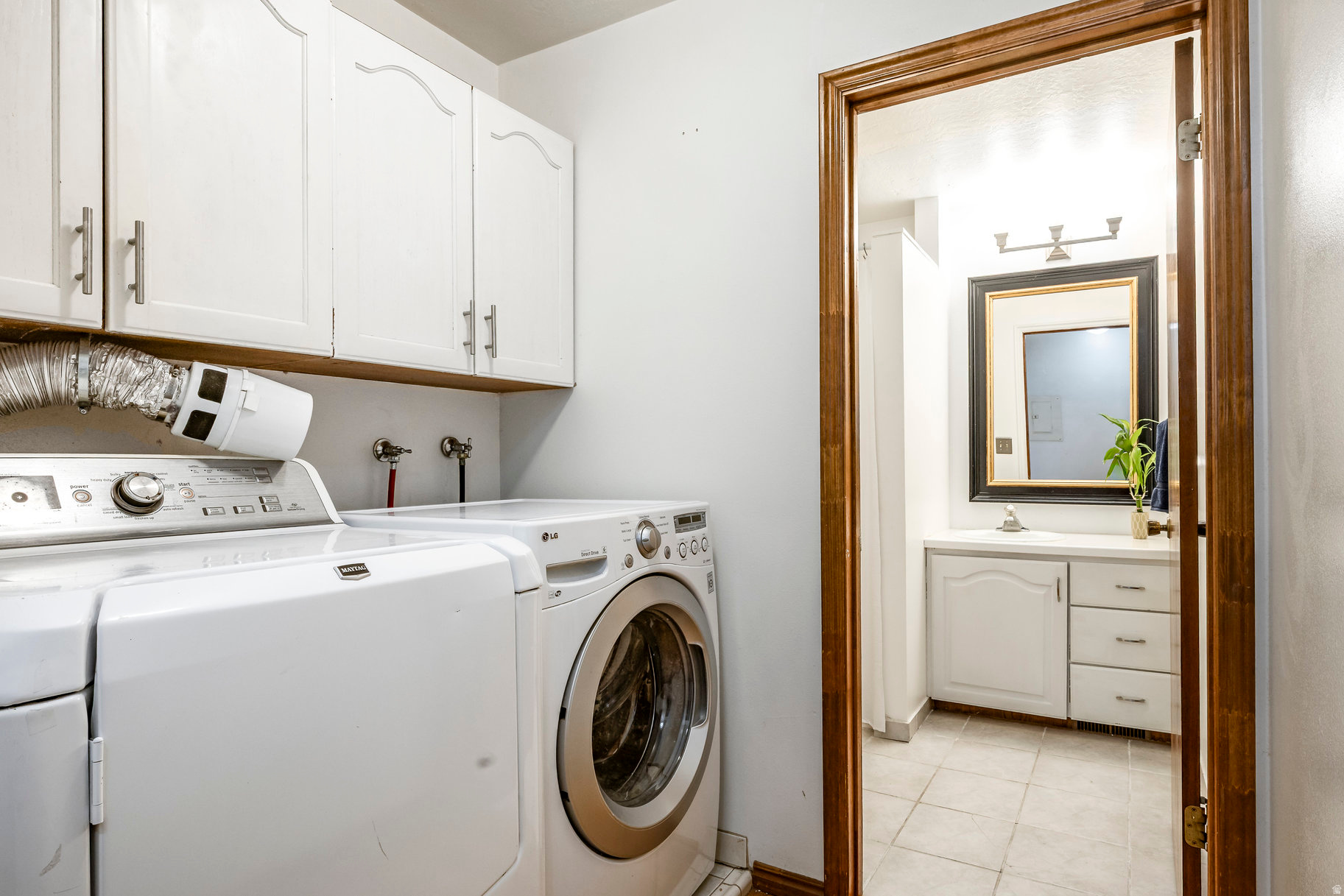 HIGHLAND ESTATES - Residential