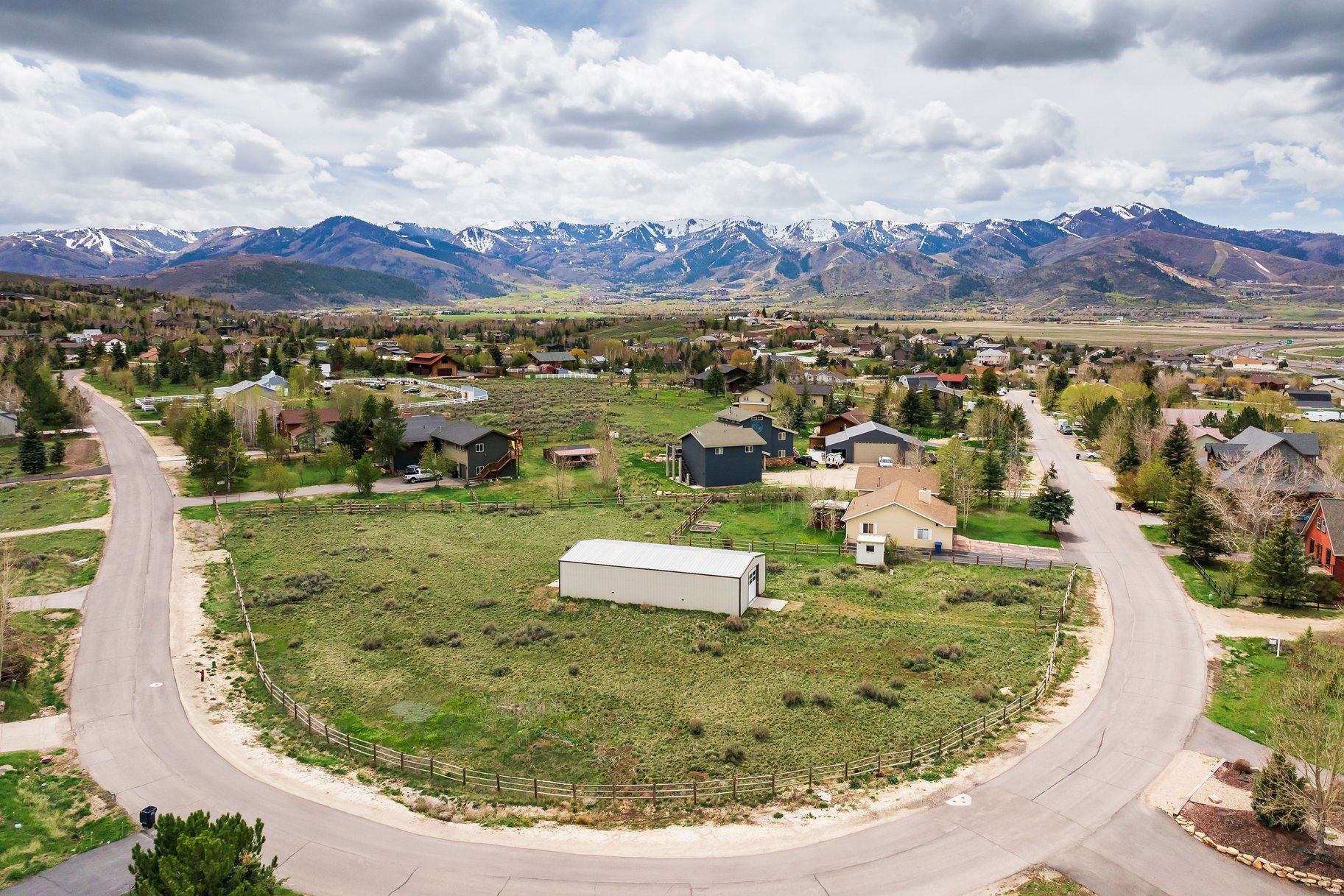 HIGHLAND ESTATES - Residential