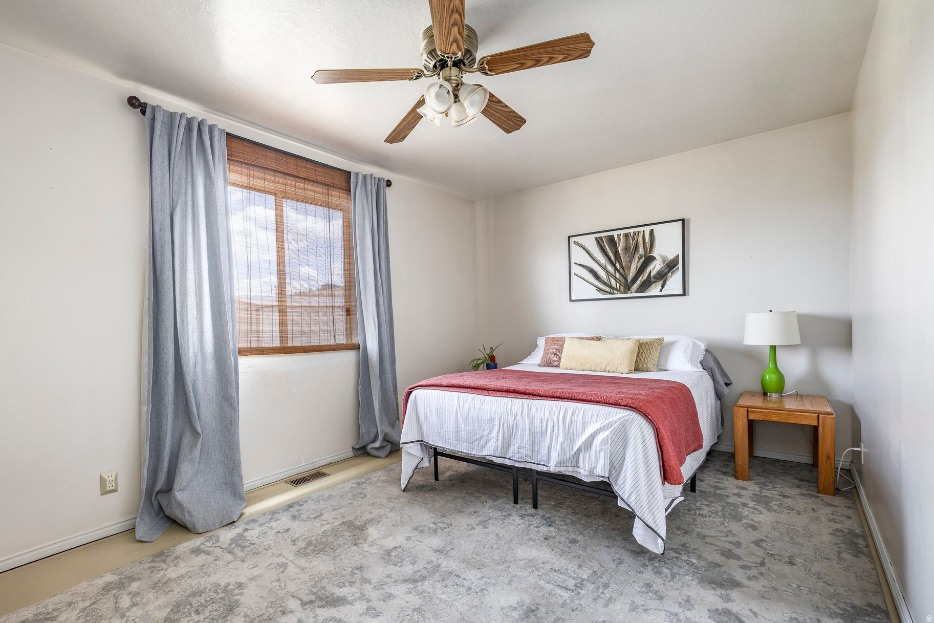 HIGHLAND ESTATES - Residential