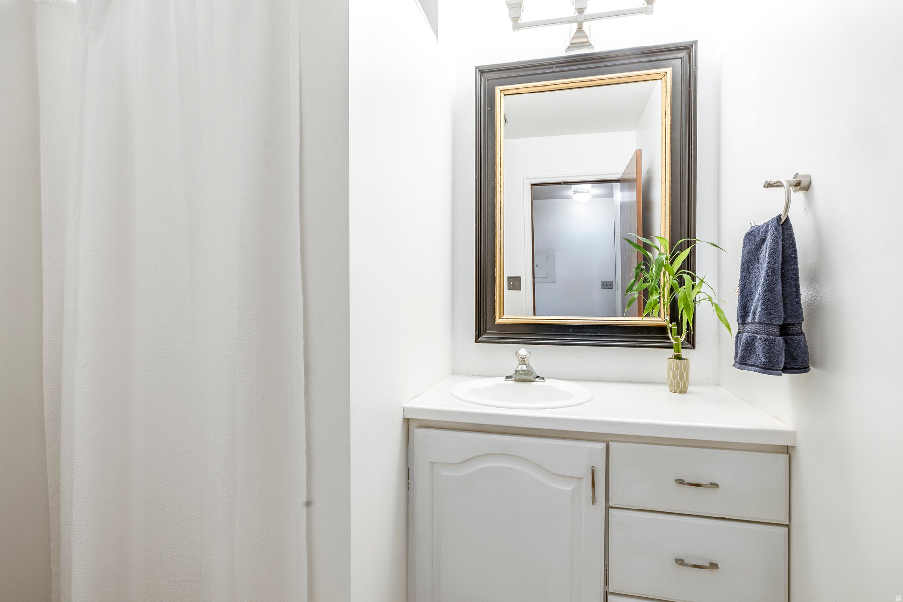 HIGHLAND ESTATES - Residential