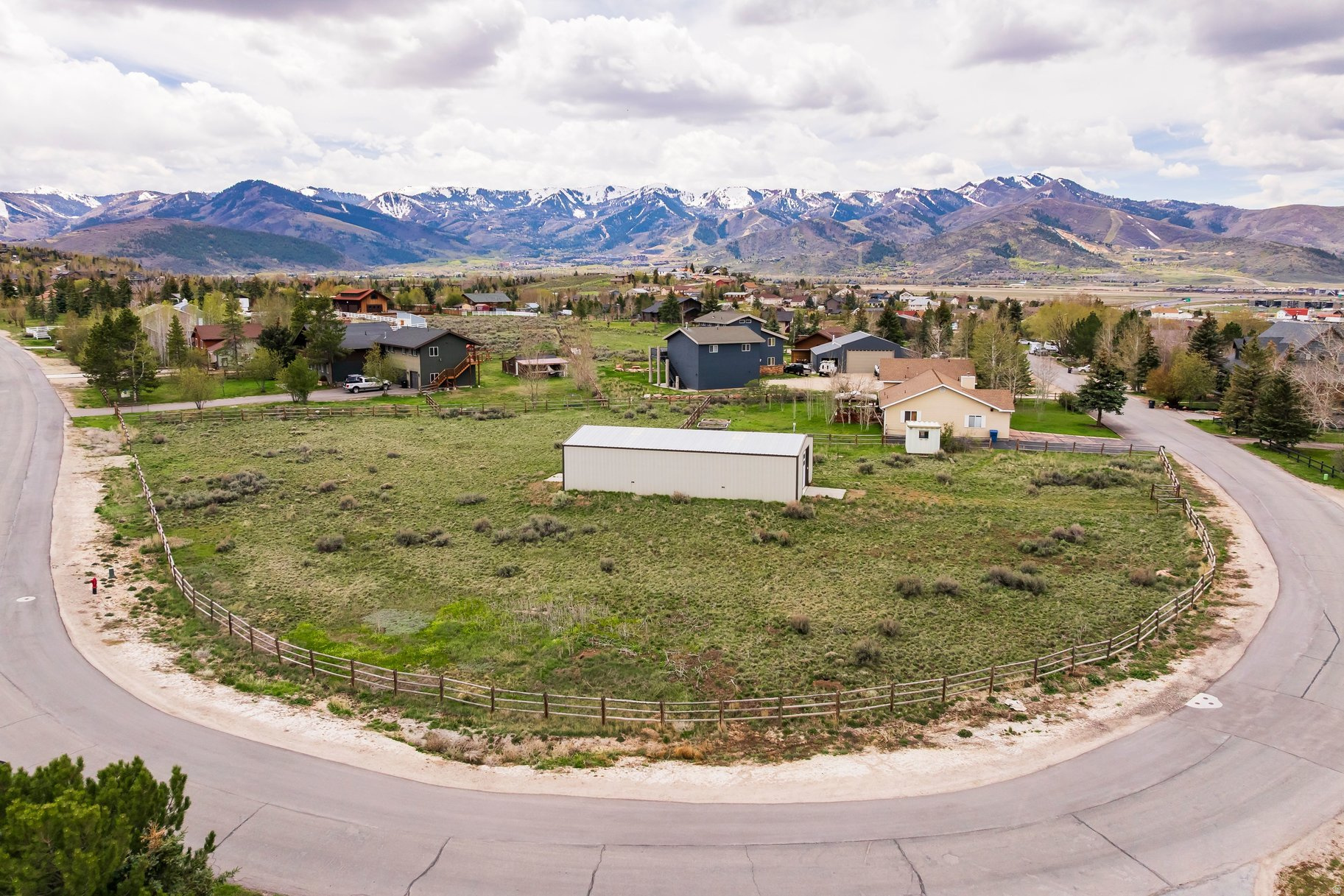 HIGHLAND ESTATES - Residential