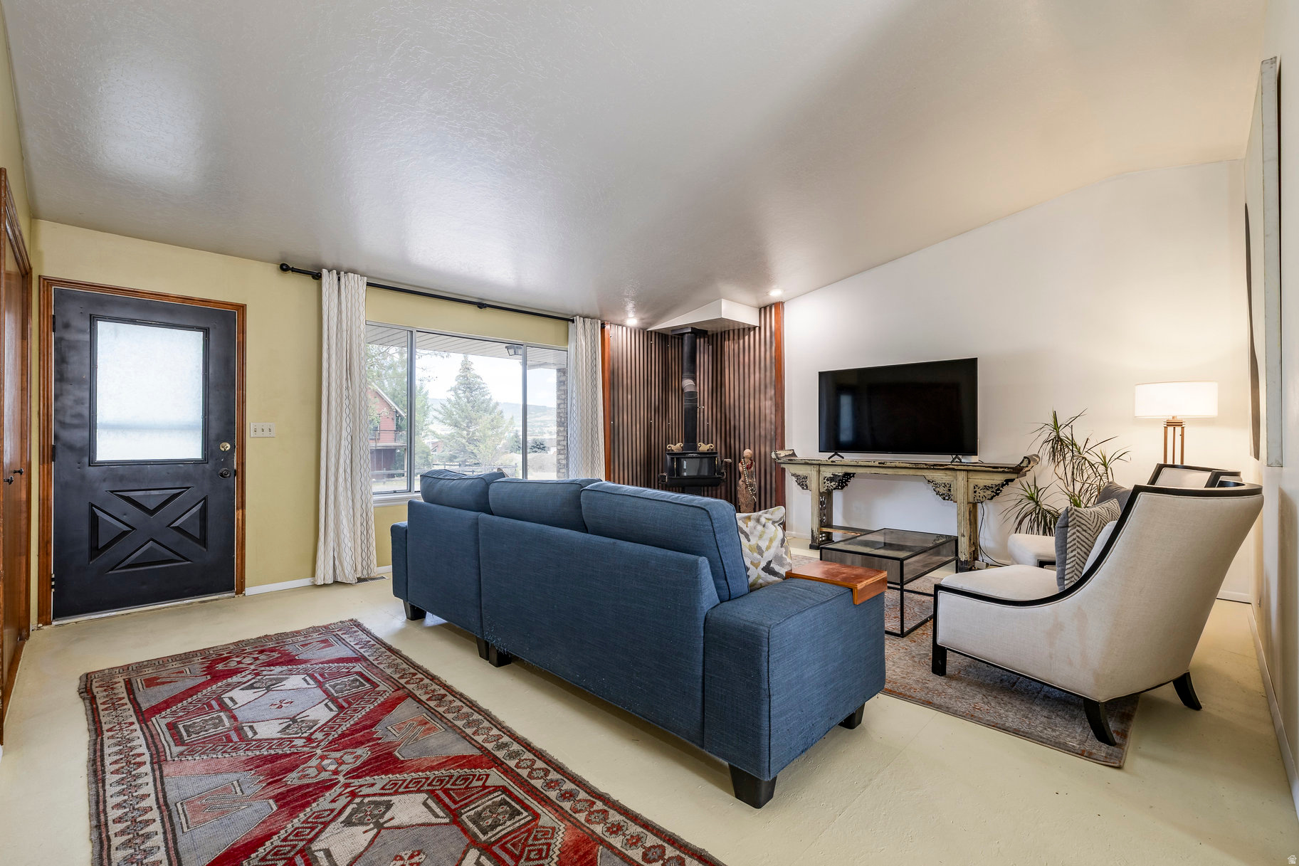 HIGHLAND ESTATES - Residential