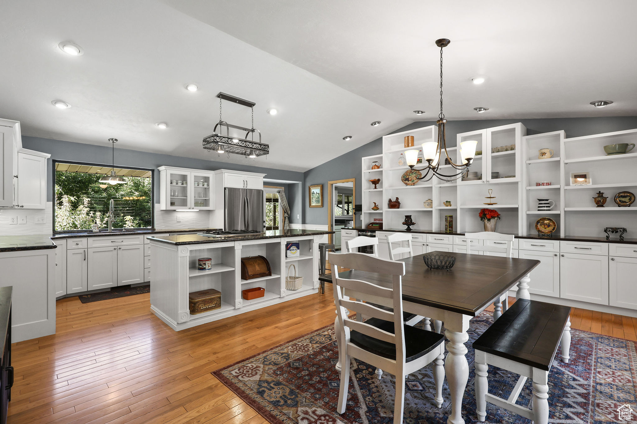 INDIAN VALLEY ESTATE - Residential