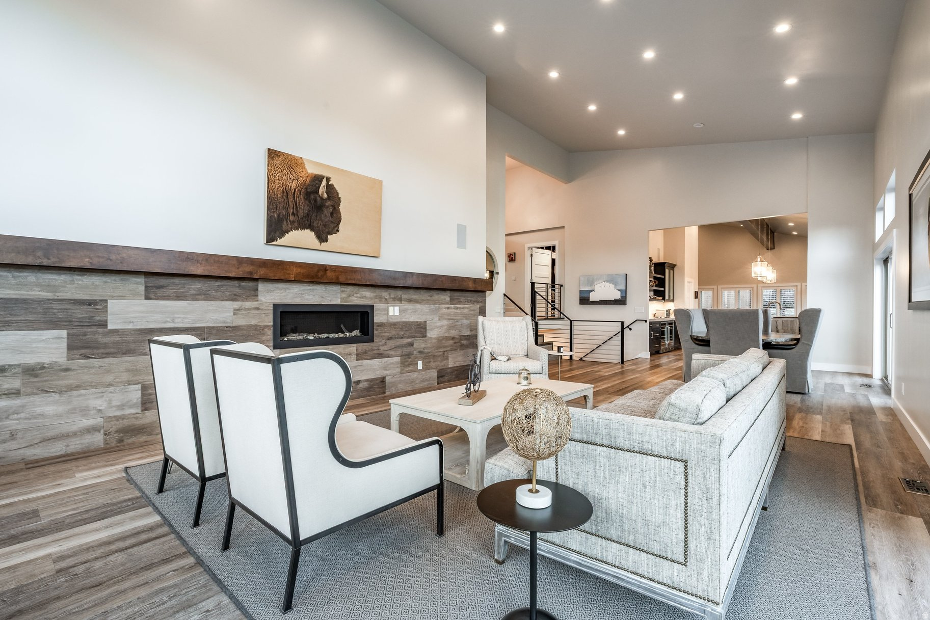 RIDGEVIEW - Residential