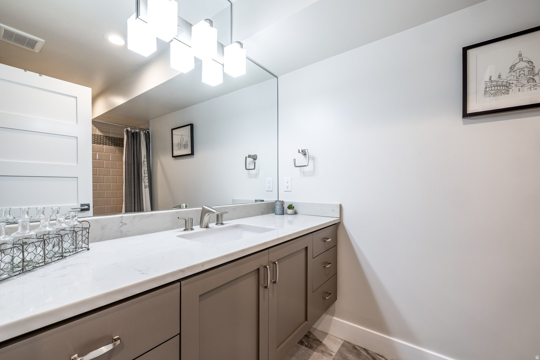 RIDGEVIEW - Residential