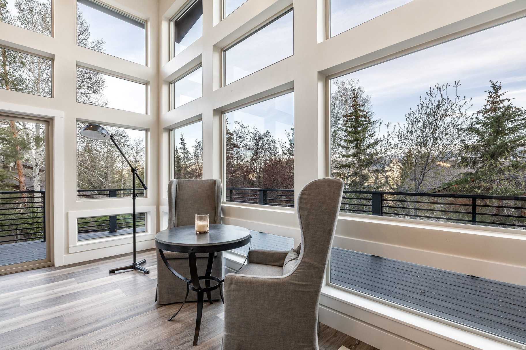 RIDGEVIEW - Residential