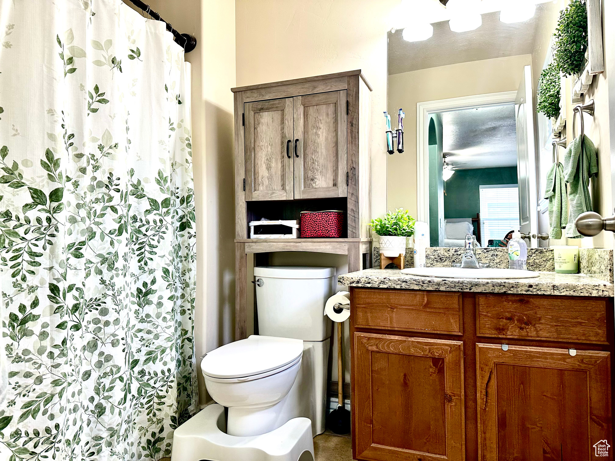 SPLIT MTN VILLAGE - Residential