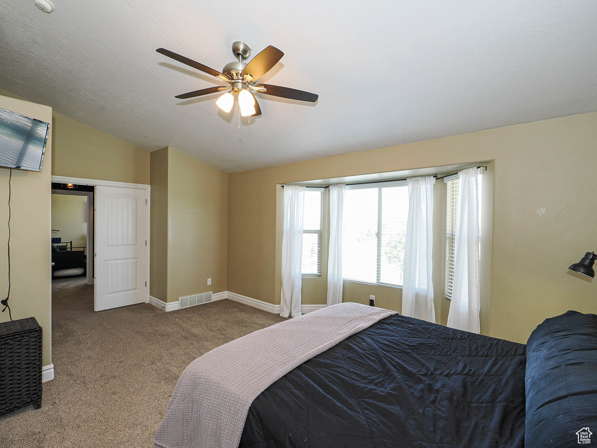 BRIDLEWALK PLACE - Residential