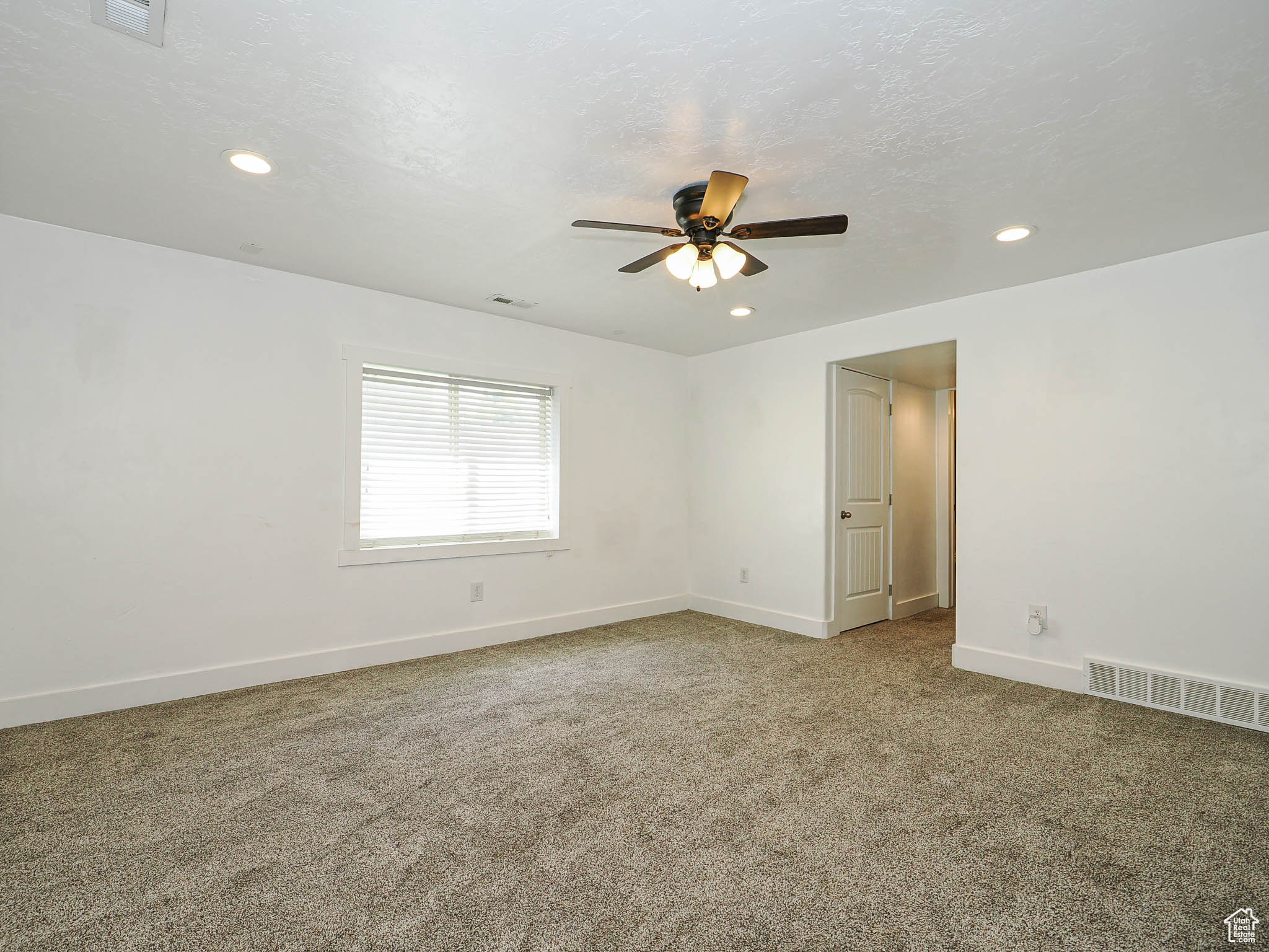 BRIDLEWALK PLACE - Residential