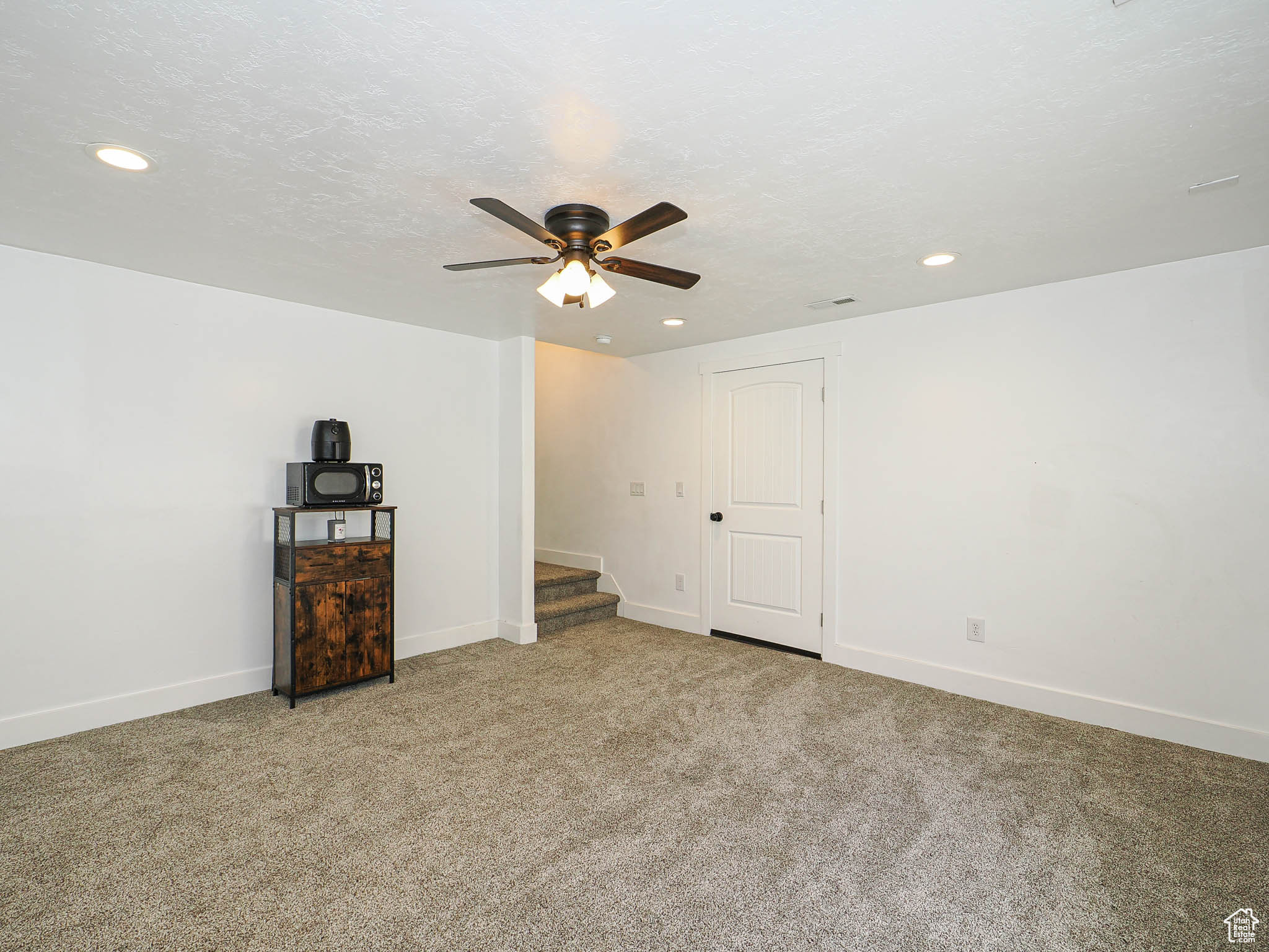 BRIDLEWALK PLACE - Residential